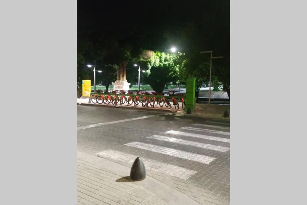 Moderno Departamento En Inmejorable Ubicacion Con Estacionamiento Opcional Apartment Mendoza